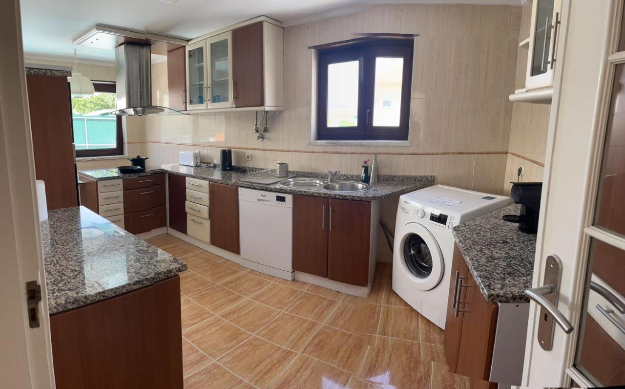 Happy Holiday Cascais - Parede Apartment Ngoại thất bức ảnh