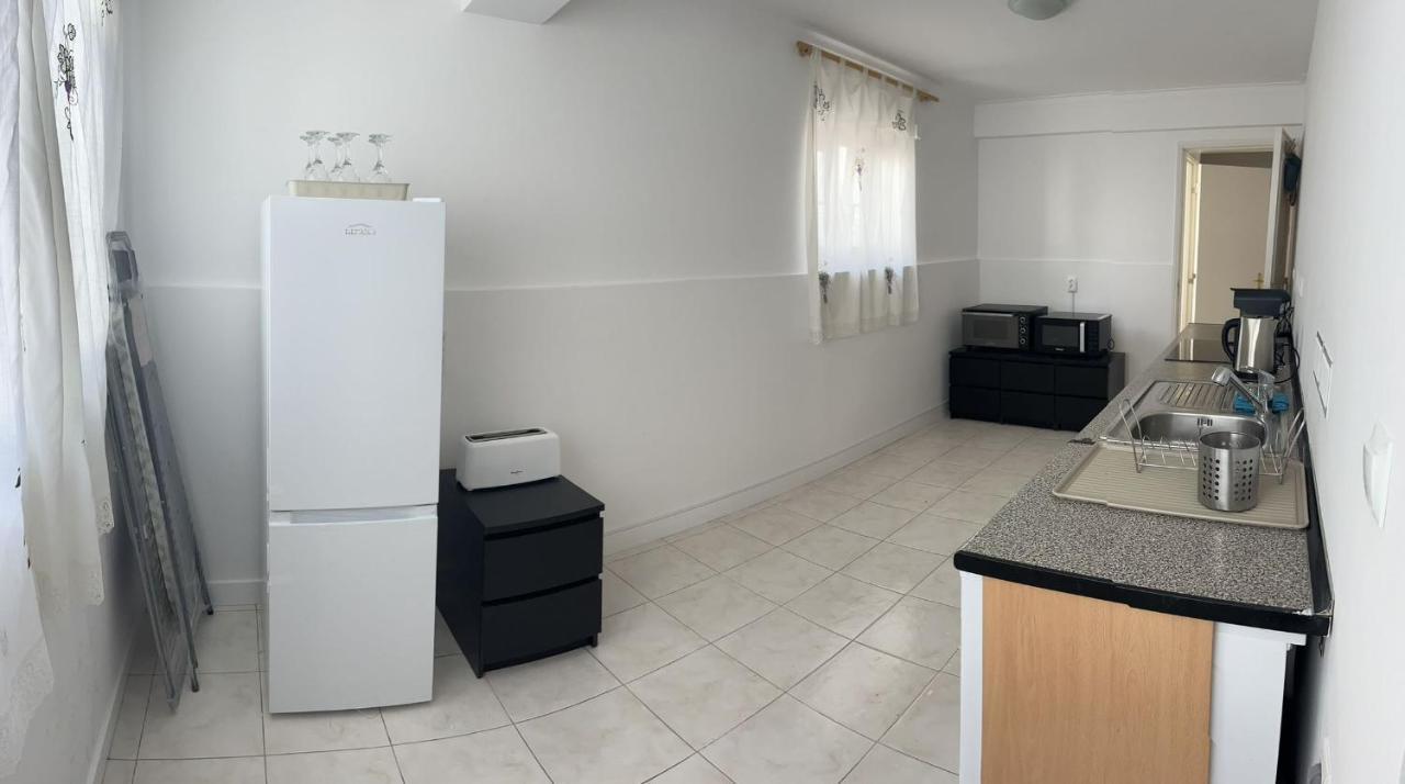 Happy Holiday Cascais - Parede Apartment Ngoại thất bức ảnh