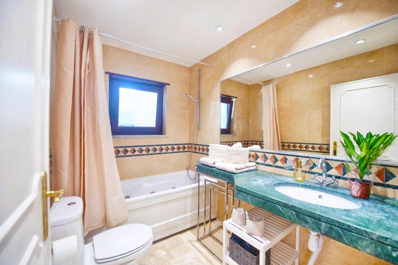 Happy Holiday Cascais - Parede Apartment Ngoại thất bức ảnh